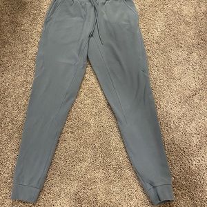 Alphalete identity jogger